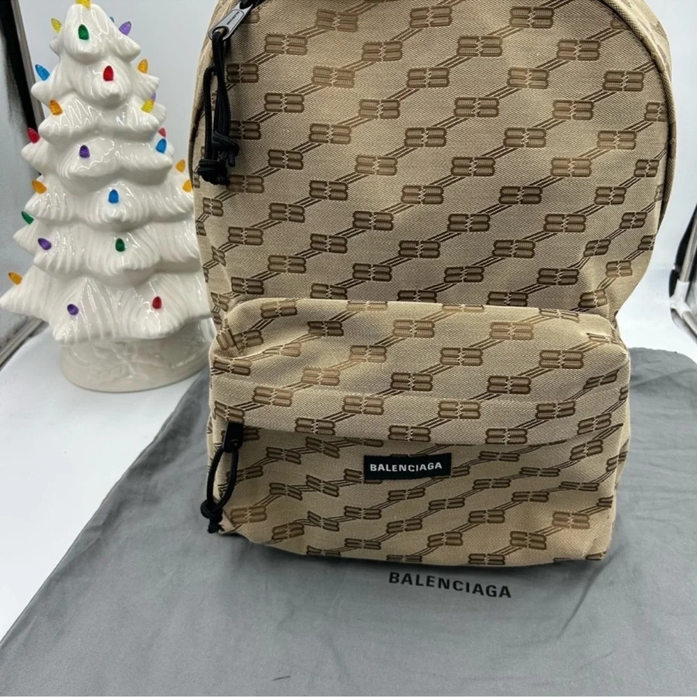 Balenciaga absolute brand